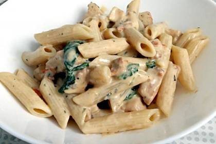 Penne with Chicken and Spinach