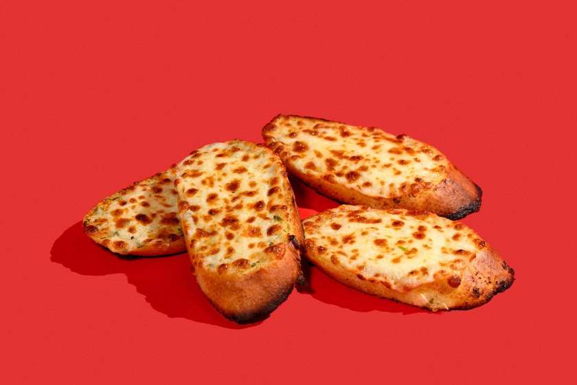 Cheesy Garlic Bread, 4 Pieces