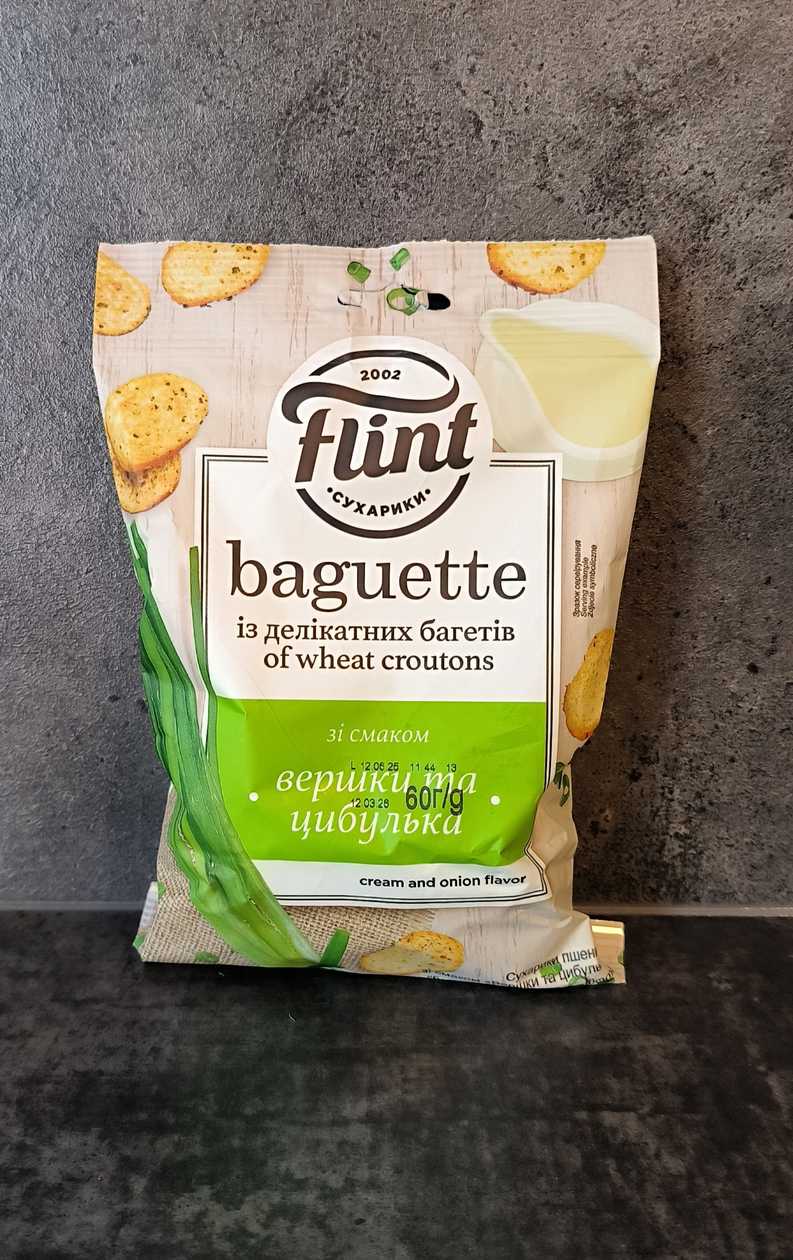 FLINT BAGUETTE cream and onion flavored 60g