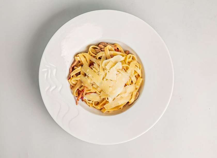 Tagliatelle Con Gusto