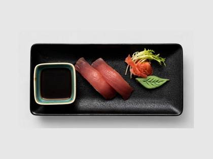 N3. Maguro Nigiri