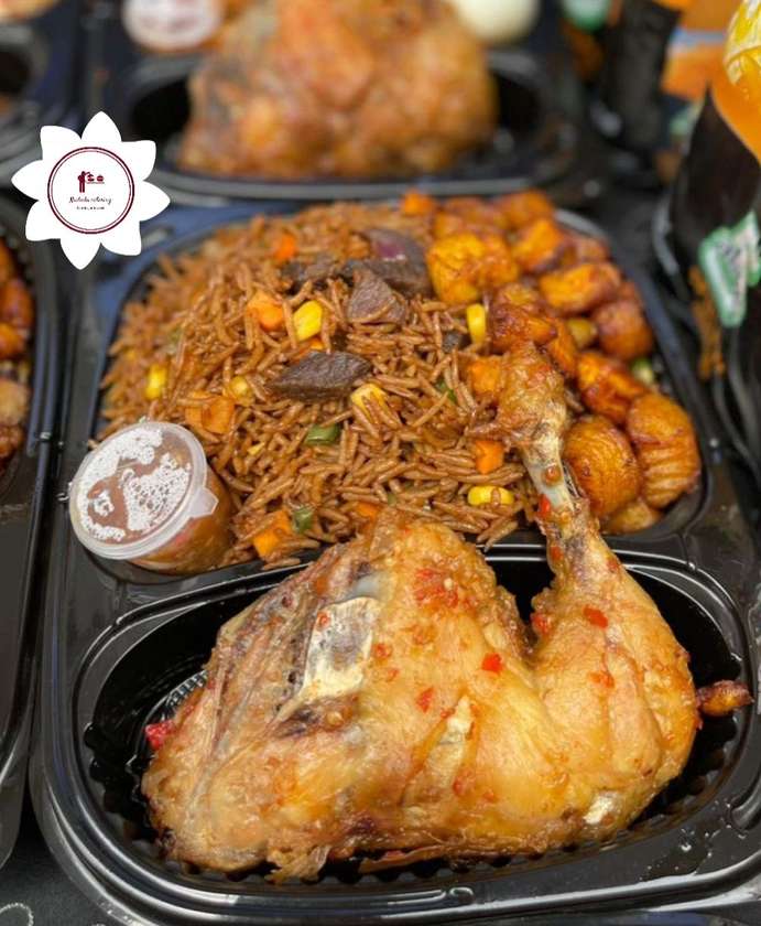 MH pepper jollof with full chicken thigh