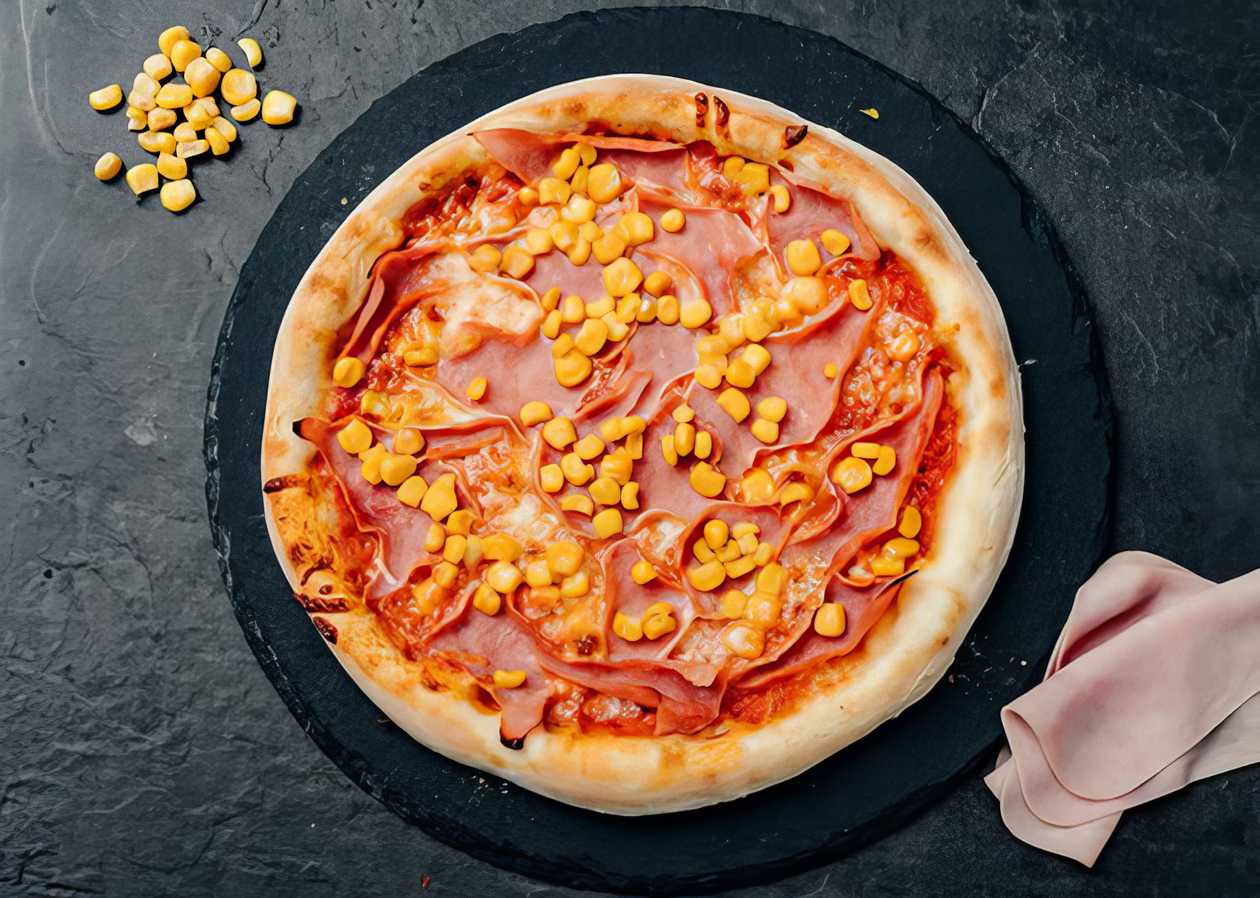 Small Ham and Corn Pizza