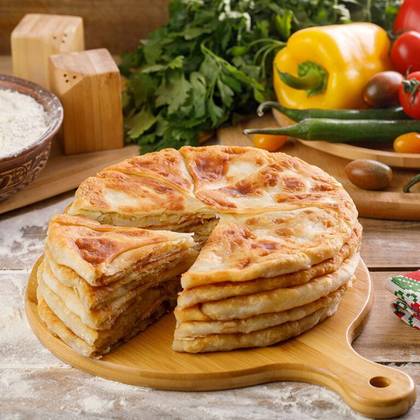 Plăcintă de Post cu Cartofi