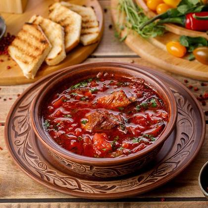 Borș cu Costițe de Porc