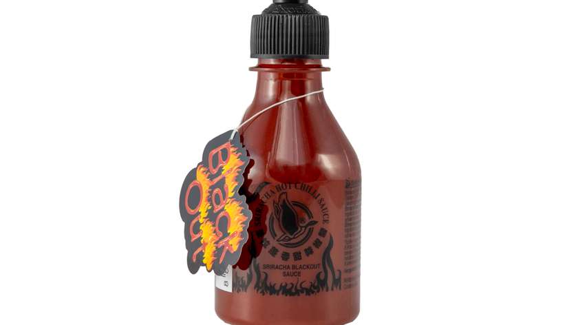 Sriracha Black Out Sauce 200ml
