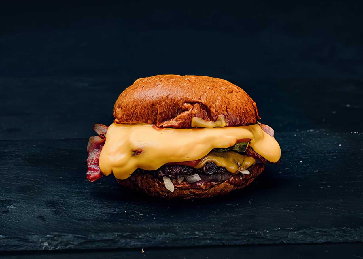 Cheddar Bacon Smash Burger