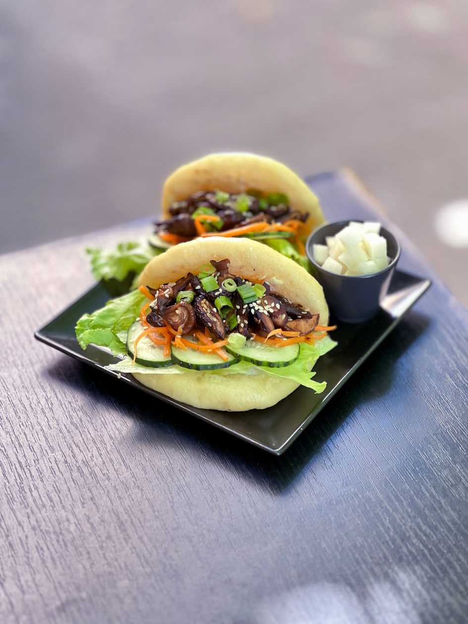 Bao sandwiches "Shiitake Teriyaki"