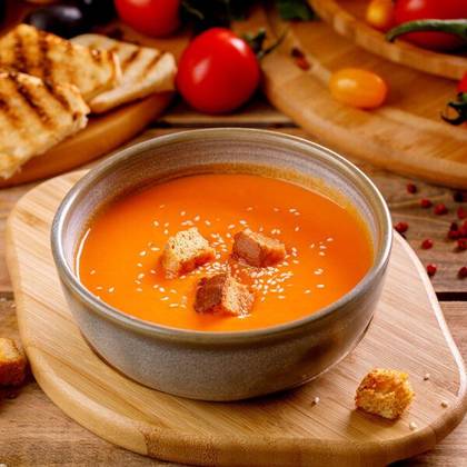 Supă Cremă de Linte cu Pesmeți