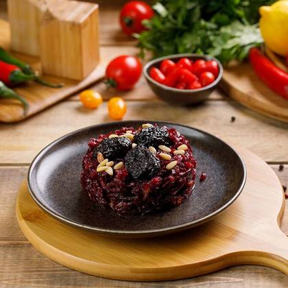 Salată de Sfeclă Roșie