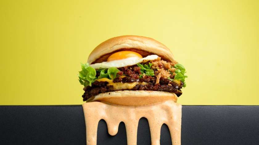 7. Chubbz Burger 🍔 💛