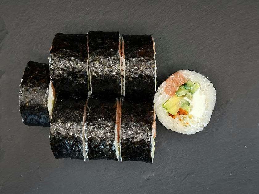 Futomaki Salmon