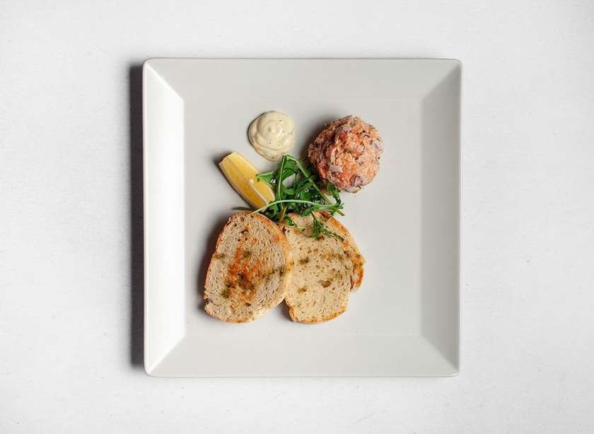 Salmon Tartare