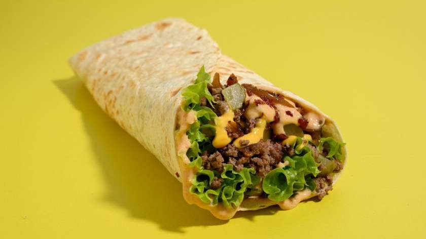 21. Signature Chubbz Beef Wrap 🍖🌯