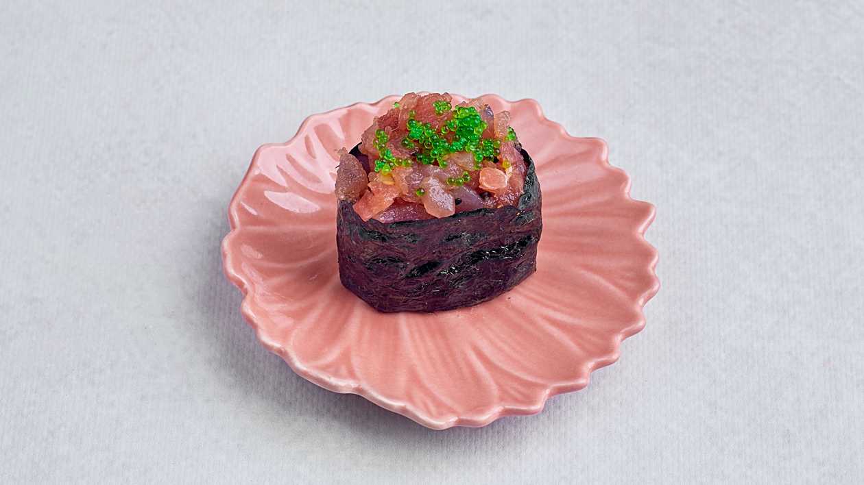 Gunkan tatar z tu艅czyka