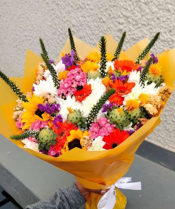 Mixed Color Wild Flowers Bouquet