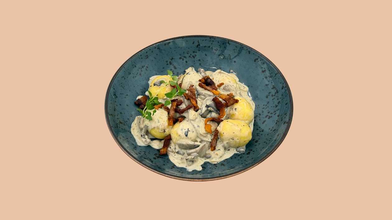 Gnocchi nadziewane grzybami podane z guanciale