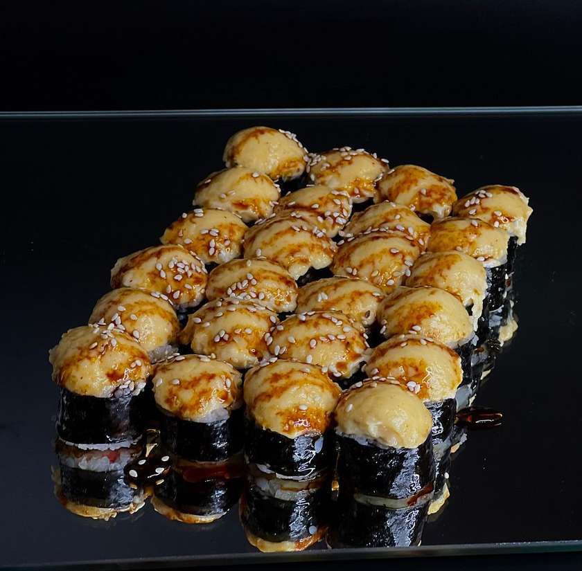 Zapiekane hosomaki – 24szt.