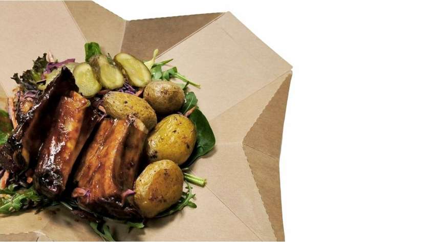 Ribs with Fries and Coleslaw