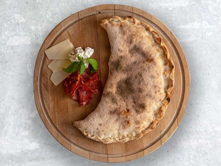 Napoli calzone