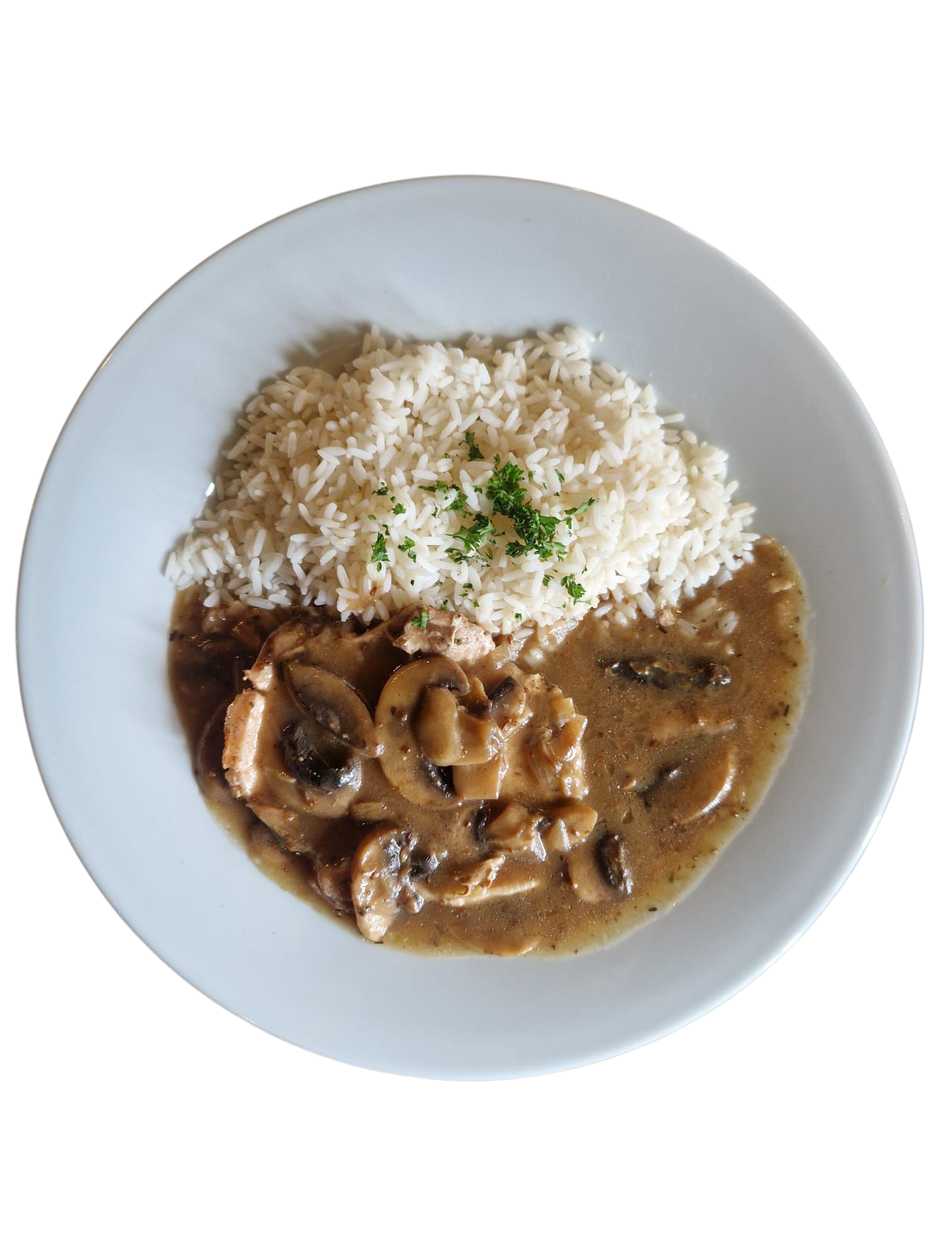 5. Vepřový plátek na žampionech, rýže