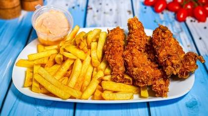 CRISPY de PUI portie mare + cartofi prajiti