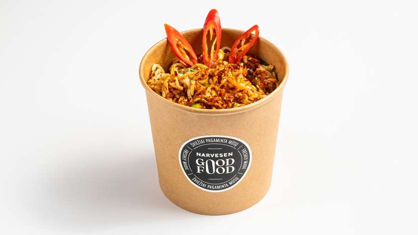"Good Food" WOK korėjietiški makaronai su vištiena