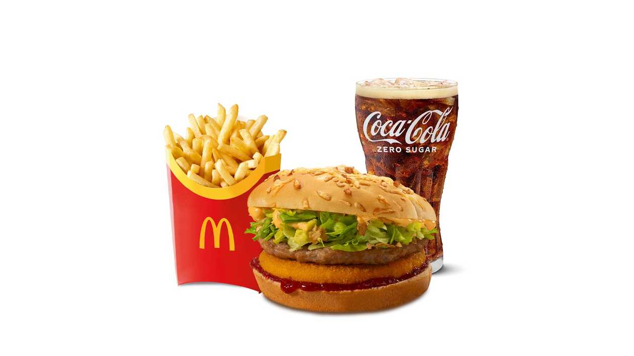 Winter with cheese and cranberry sauce large meal