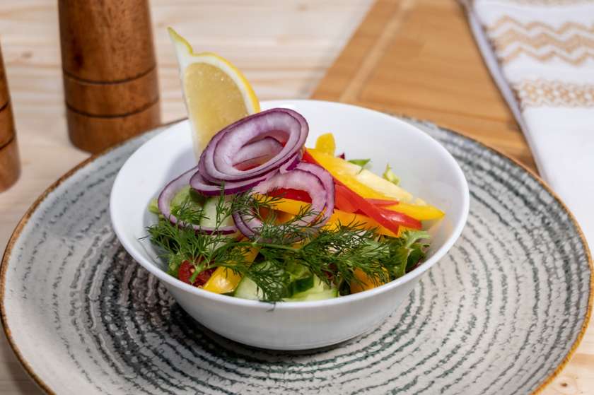 SALATA ASORTATA DE VARA