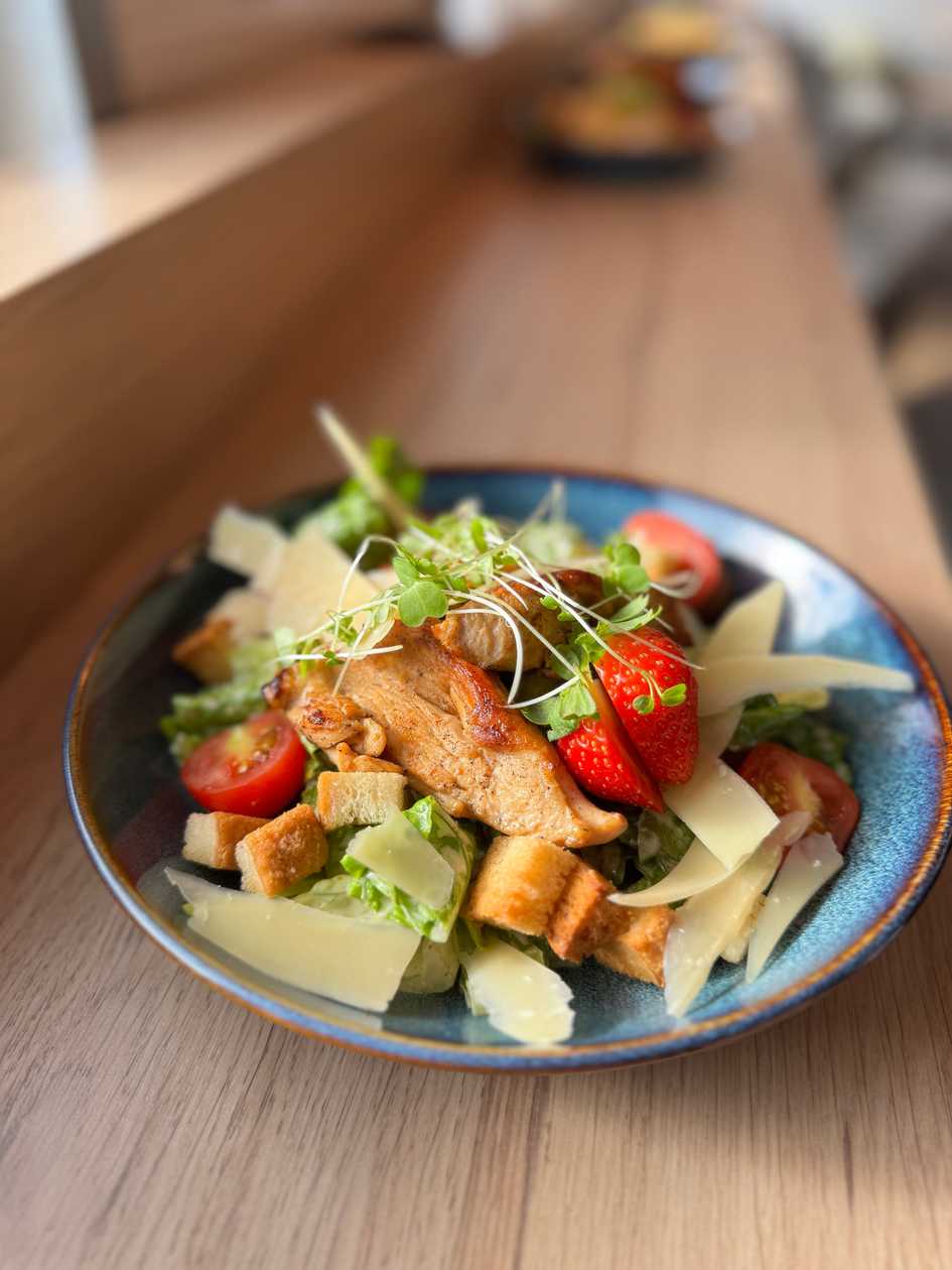 Caesari salat kanaga