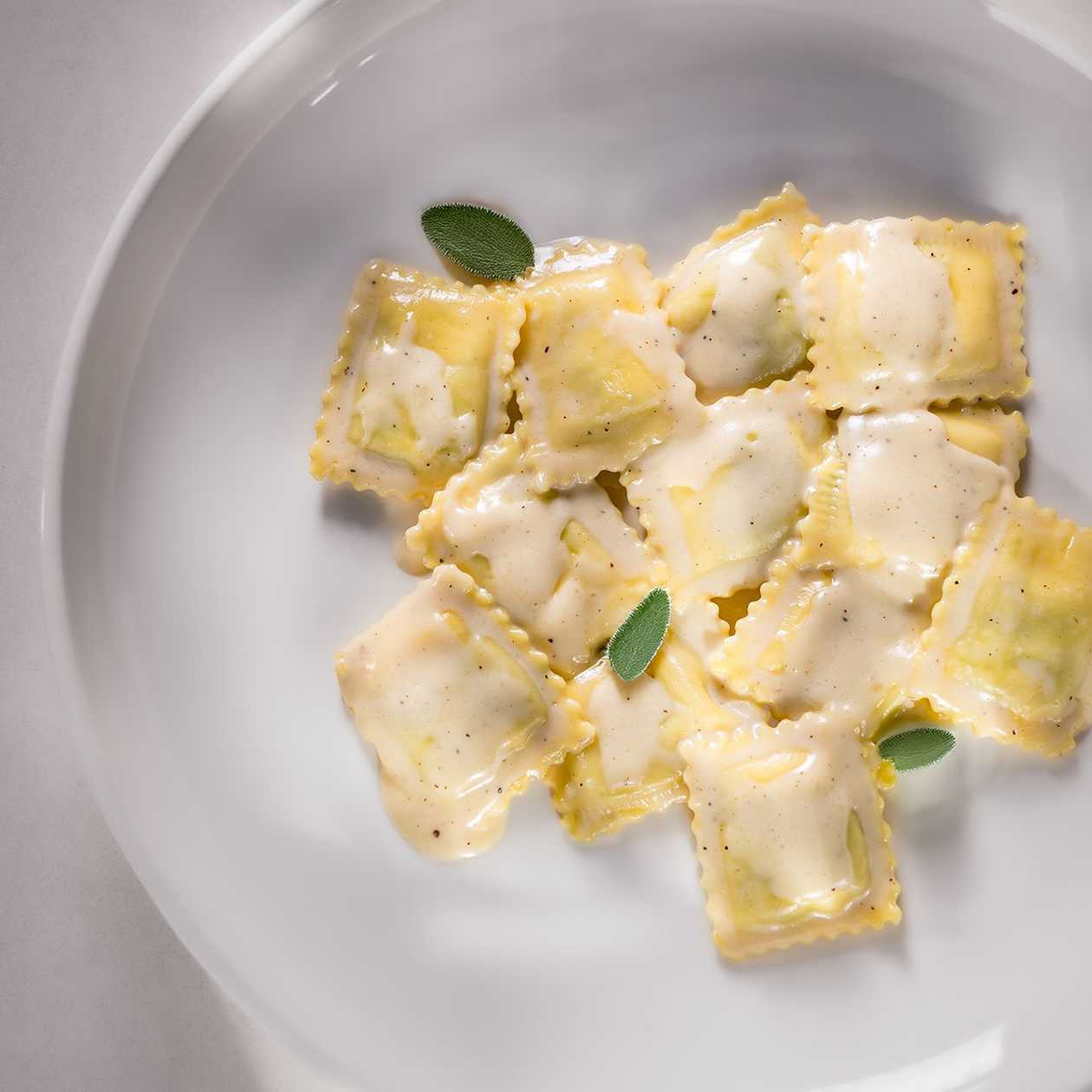 Ravioli cu urda si spanac