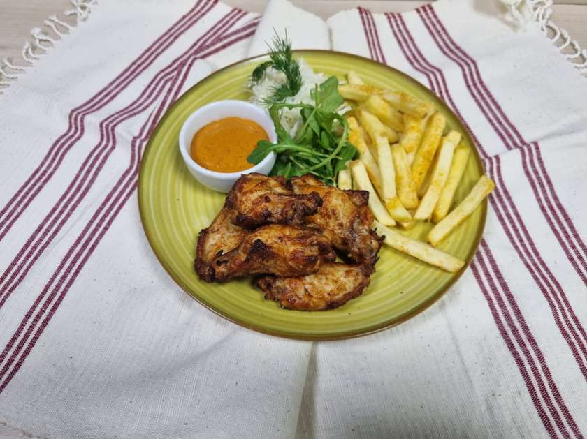 MENIU ARIPIOARE BARBEQUE 610GR