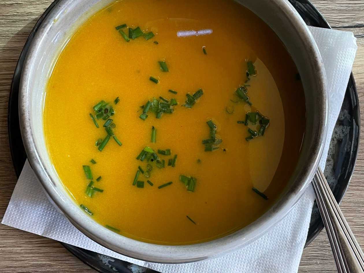 Krémová polévka z dýně Hokkaidó