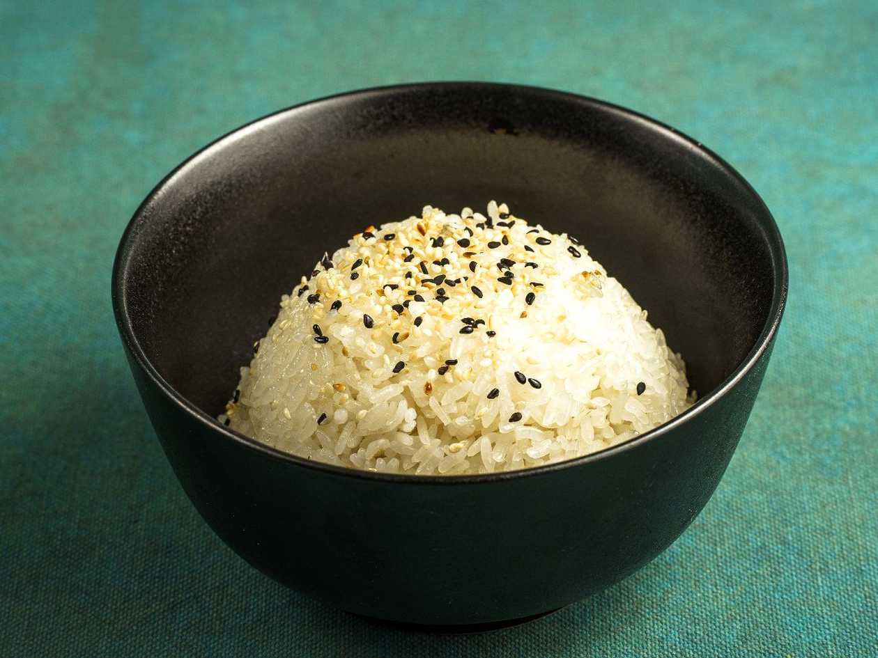 Sesame rice
