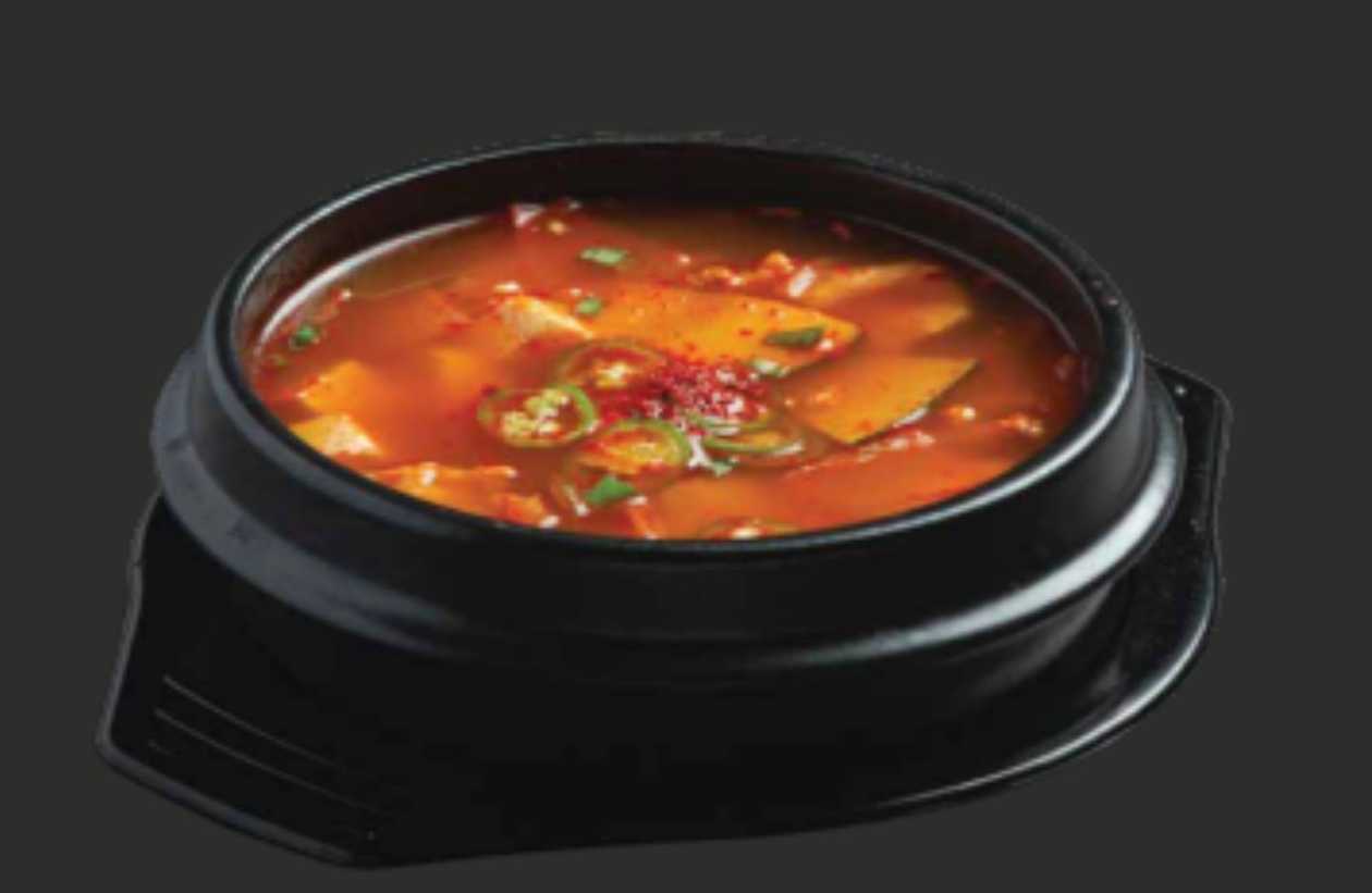 3. Kimchi Polievka
