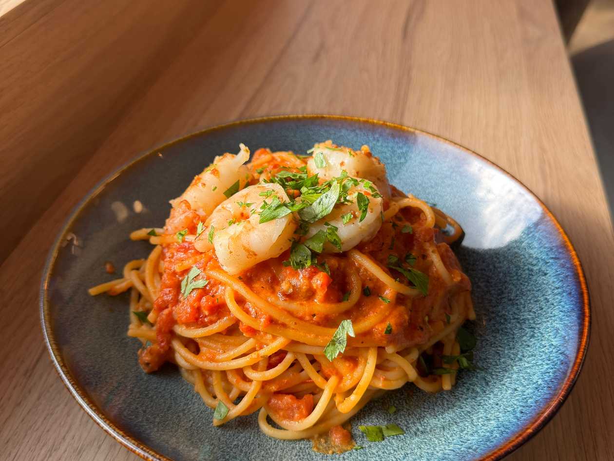 Tomati-krevettide pasta