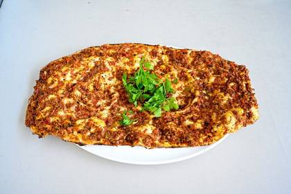 Konya Etli Pide