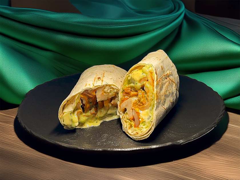 Курячий Сирний – соковите м’ясо в обіймах сиру