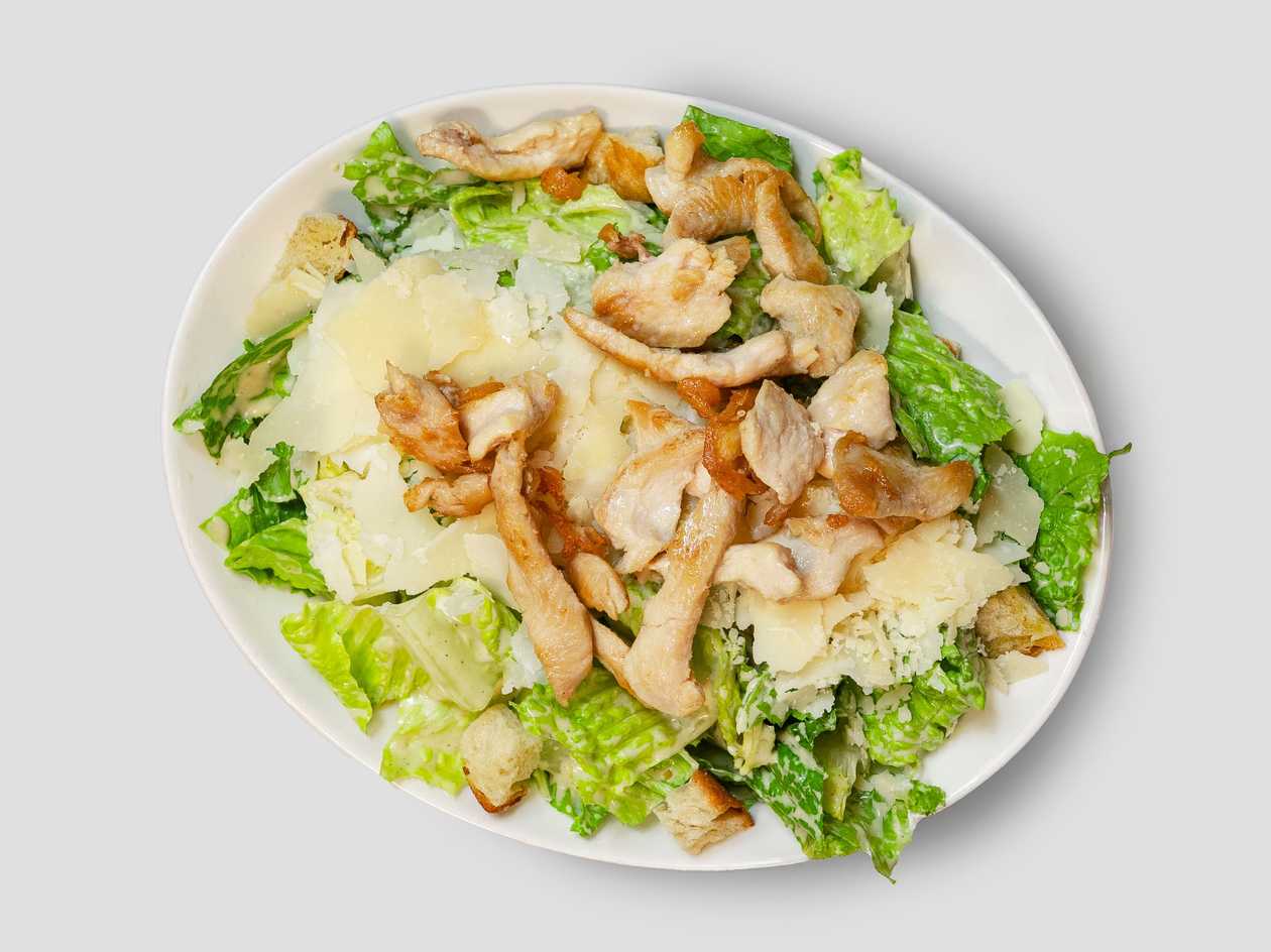 Insalata Caesare with chicken