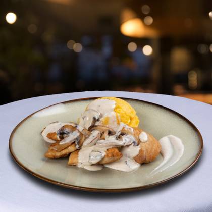 Pui cu smantana si ciuperci 500g