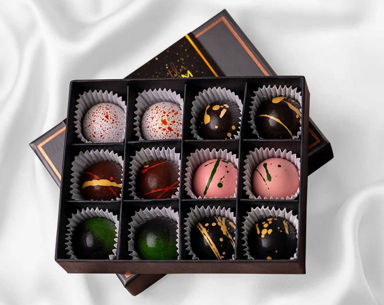 Cutie bomboane cu ciocolata belgiana