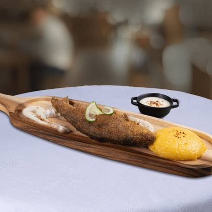 Pastrav prajit cu mamaliguta 500g