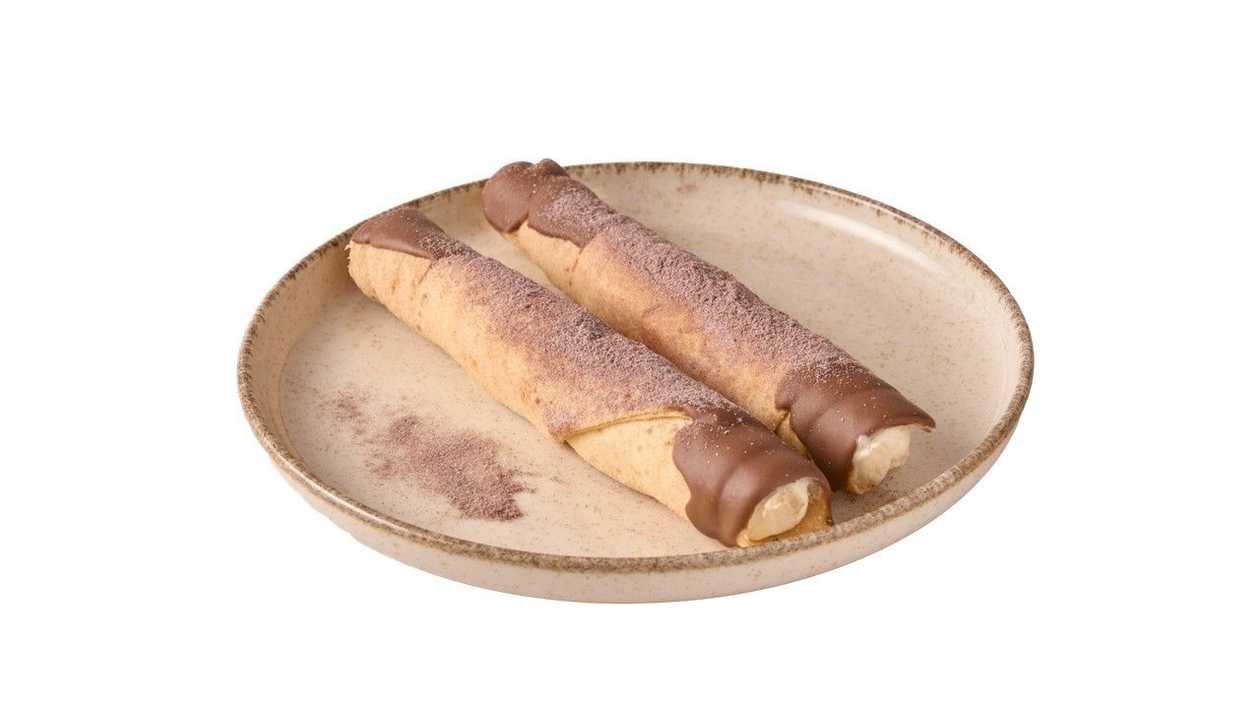 Cream Roll with Cocoa