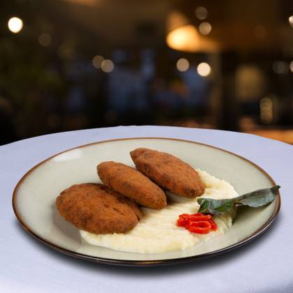 Parjoale moldovenesti cu piure 450g