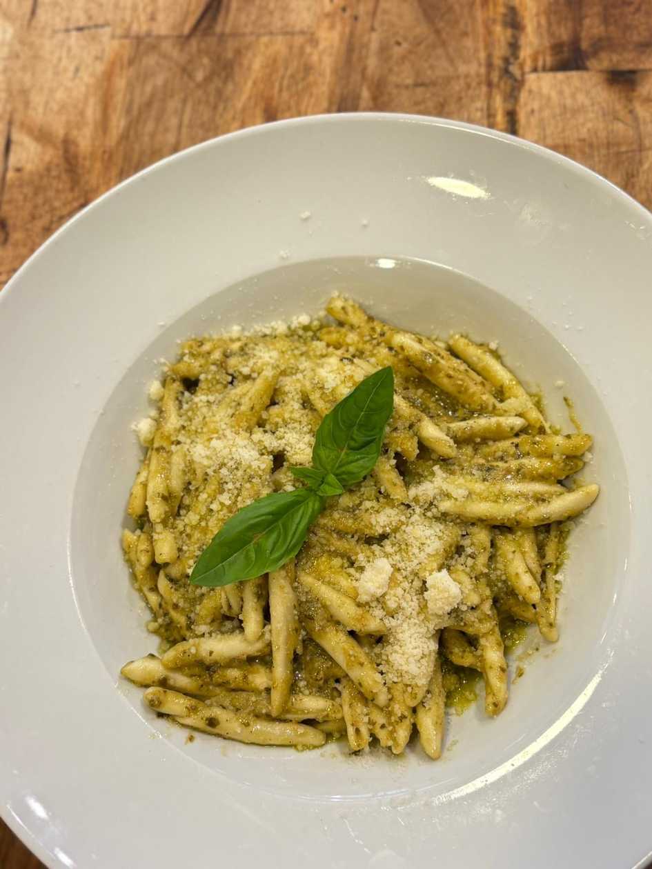 Pasta fresca al pesto
