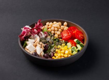 Bol cu năut și pui