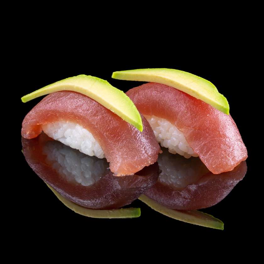 Νιγκίρι Τόνου και Αβοκάντο 2 Τεμάχια