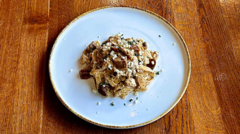 Chicken with boletus