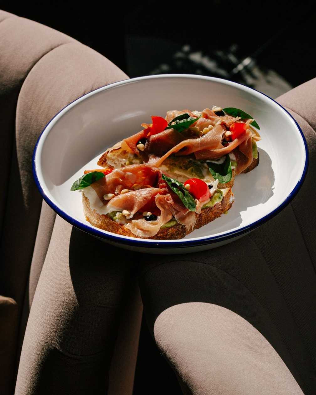 Bruschetta with Prosciutto and Guacamole