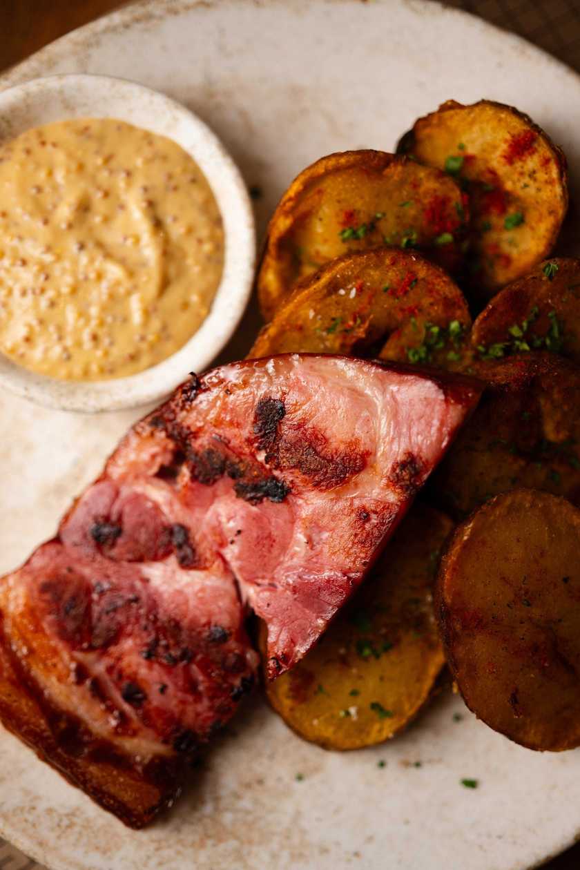 HAM HOCK & ROASTED POTATOES
